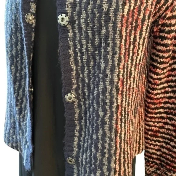Free People Open Back 3 Snap Front Closure 75% Wool Knit Cardigan Sweater Medium - Picture 7 of 16